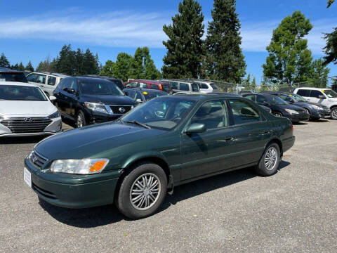 2000 Toyota Camry for sale at King Crown Auto Sales LLC in Federal Way WA