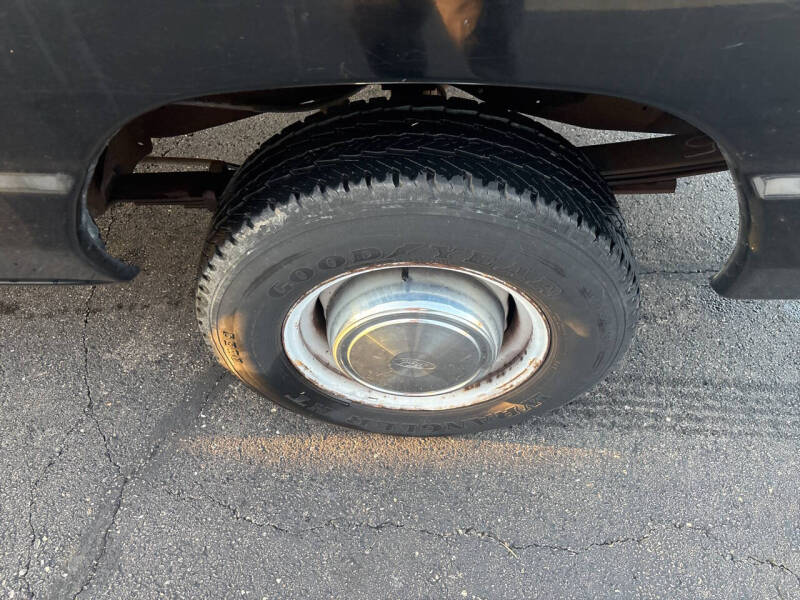 2001 Ford E-Series E-250