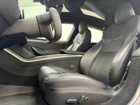 2021 Tesla Model S Plaid