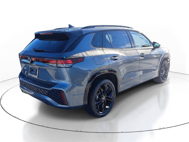 2025 Volkswagen Tiguan SE R-Line Black 4Motion