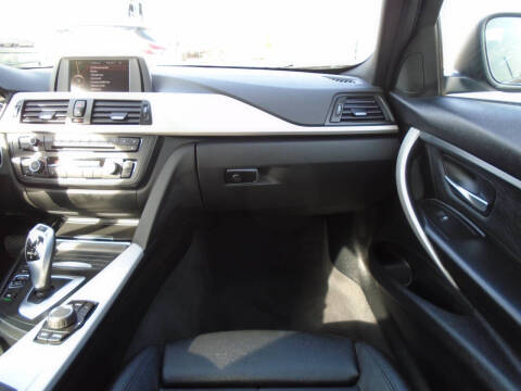2014 BMW 3 Series 320i xDrive