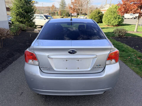 2013 Subaru Impreza 2.0i