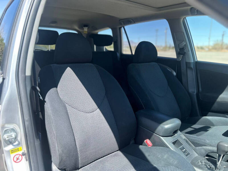 2006 Toyota RAV4 Sport