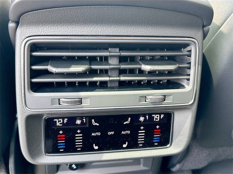 2025 Audi Q7 quattro Premium Plus 55 TFSI