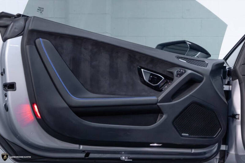 2021 Lamborghini Huracan EVO