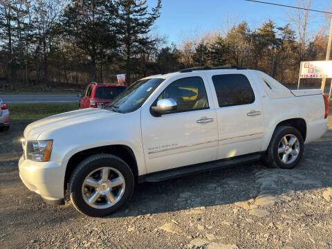 2011 Chevrolet Avalanche for sale at B & B GARAGE LLC in Catskill NY