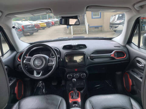 2016 Jeep Renegade Trailhawk