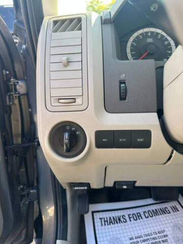 2011 Ford Escape XLS