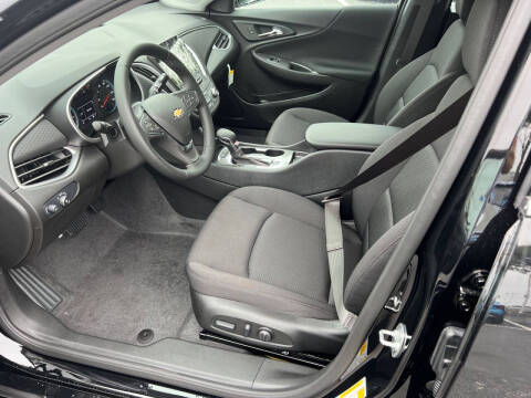 2025 Chevrolet Malibu RS