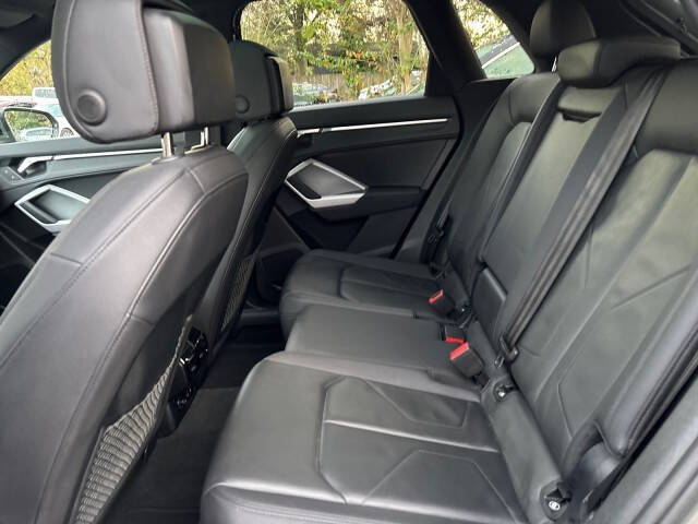 2024 Audi Q3 quattro S line Premium 45 TFSI