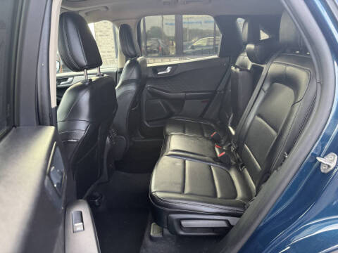 2020 Ford Escape SEL