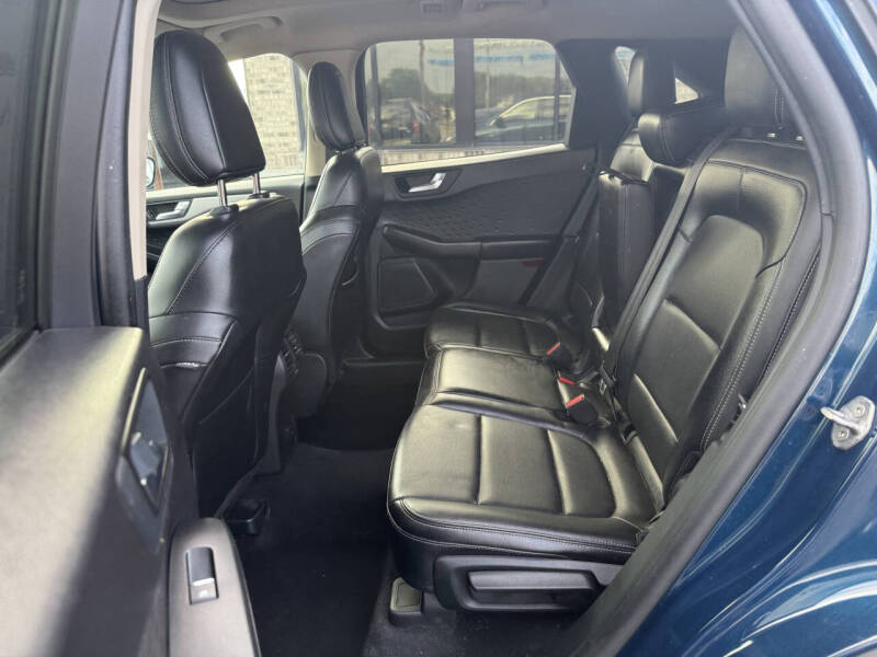 2020 Ford Escape SEL