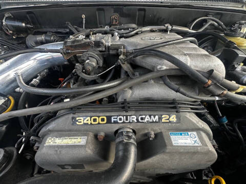 2000 Toyota 4Runner SR5