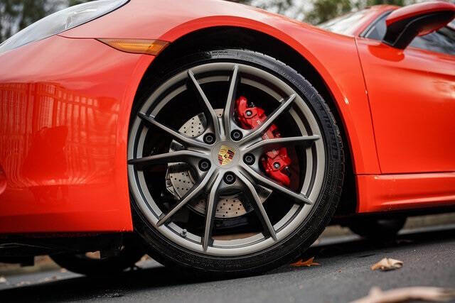 2017 Porsche 718 Cayman S