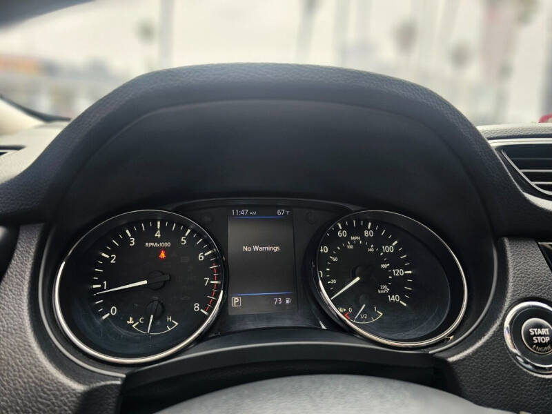 2018 Nissan Rogue SV