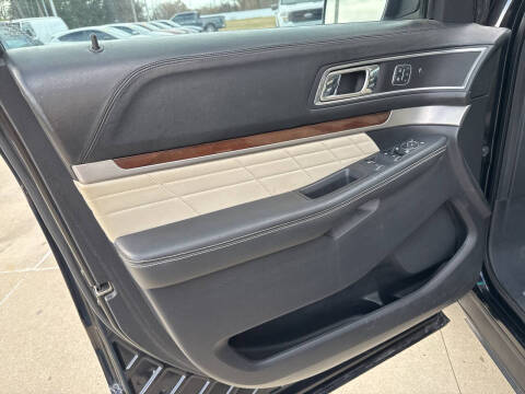 2016 Ford Explorer Platinum