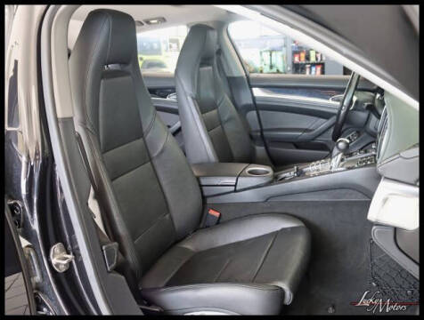 2013 Porsche Panamera 4S