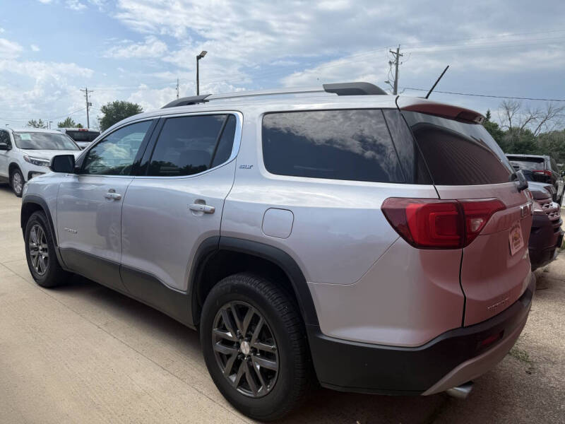 2019 GMC Acadia SLT-1