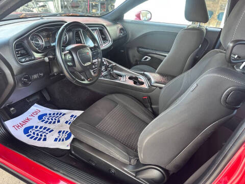 2016 Dodge Challenger SXT