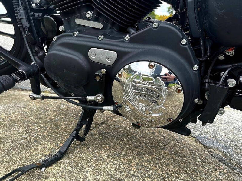 2015 Harley-Davidson XL883N