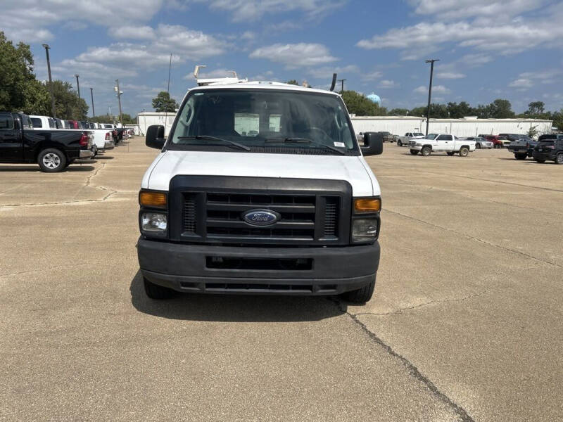 2010 Ford E-Series E-250