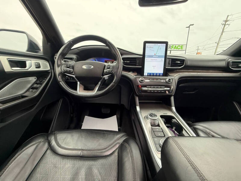 2020 Ford Explorer Platinum