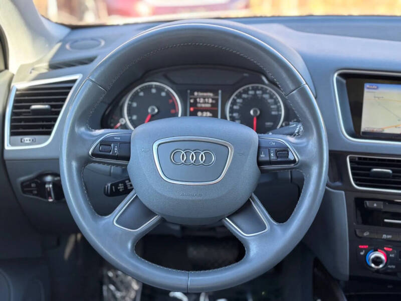 2016 Audi Q5 2.0T quattro Premium Plus