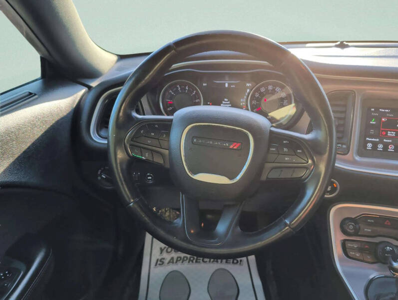 2019 Dodge Challenger SXT