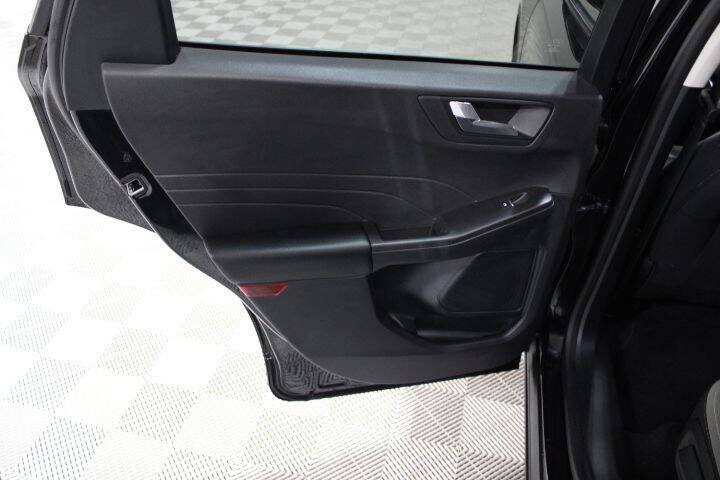 2021 Ford Escape Hybrid SE