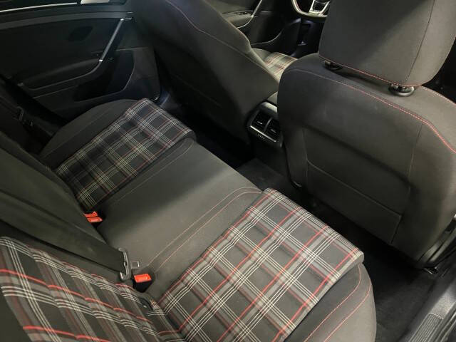 2017 Volkswagen Golf GTI S