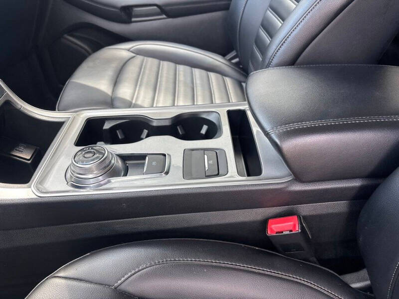 2024 Ford Edge SEL