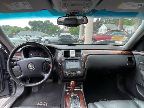 2011 Cadillac DTS Premium Collection