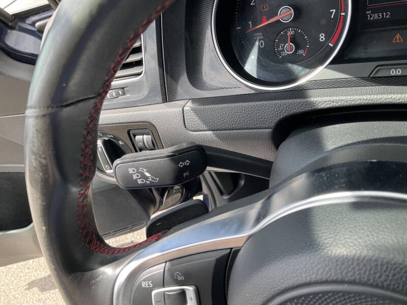 2017 Volkswagen Golf GTI S
