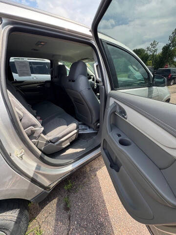 2017 Chevrolet Traverse LS