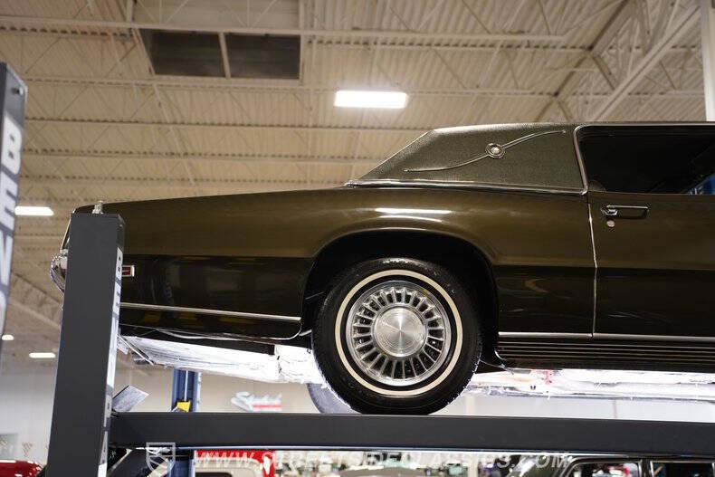 1969 Ford Thunderbird