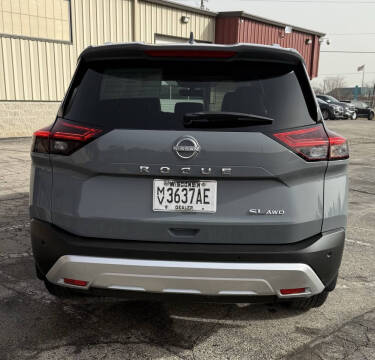 2023 Nissan Rogue SL