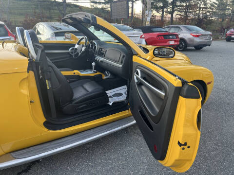 2004 Chevrolet SSR LS