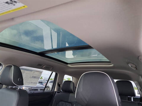 2025 Volkswagen Atlas SEL Premium R-Line 4Motion