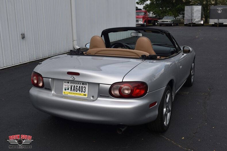 2002 Mazda MX-5 Miata