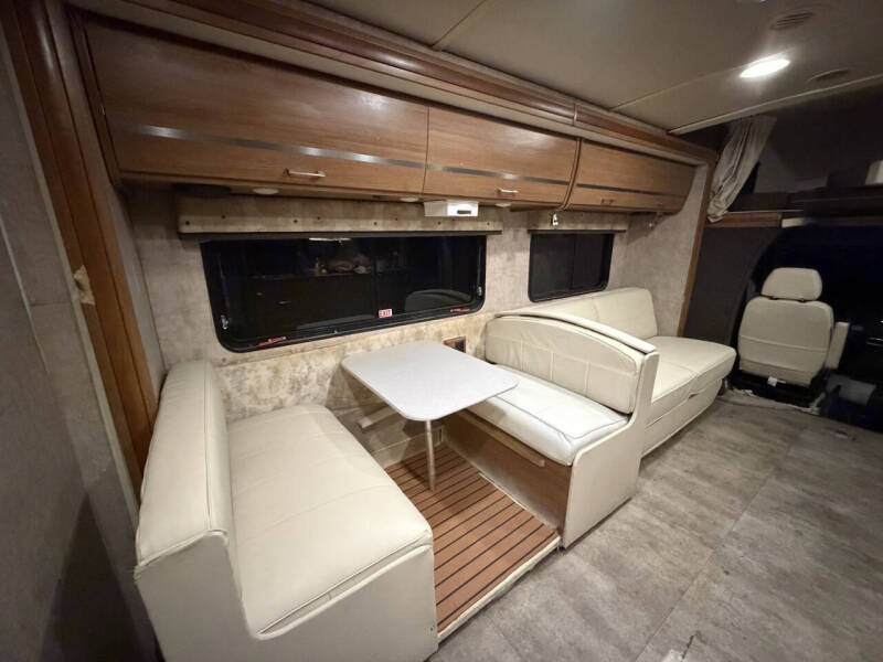 2014 Winnebago VIEW 24M