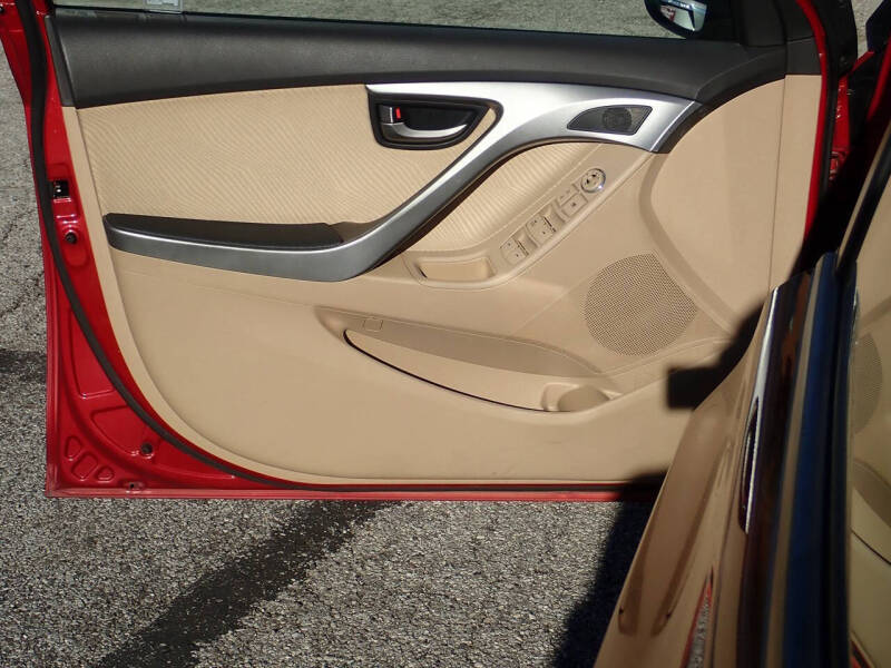 2012 Hyundai Elantra GLS