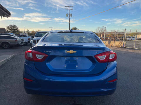 2017 Chevrolet Cruze LT Auto
