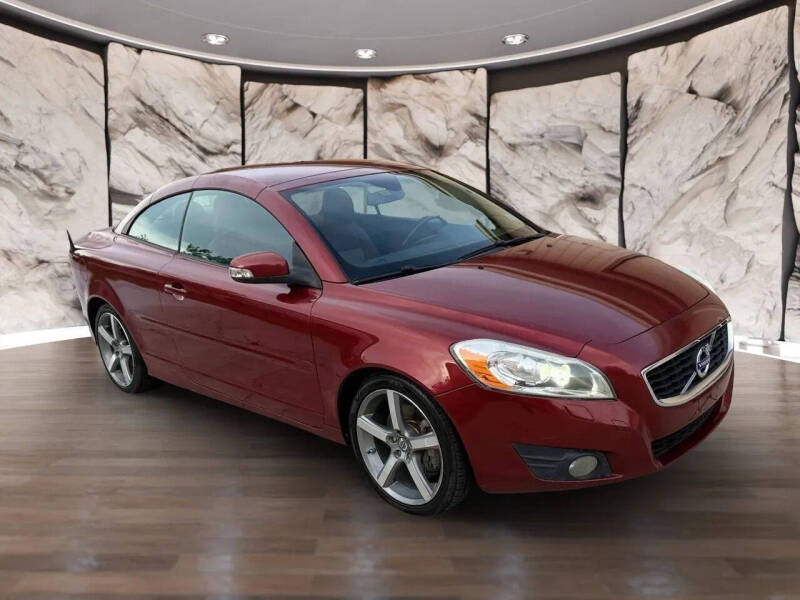 2011 Volvo C70 T5