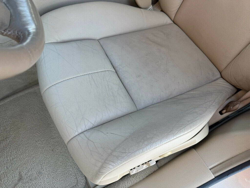 2006 Cadillac STS 27
