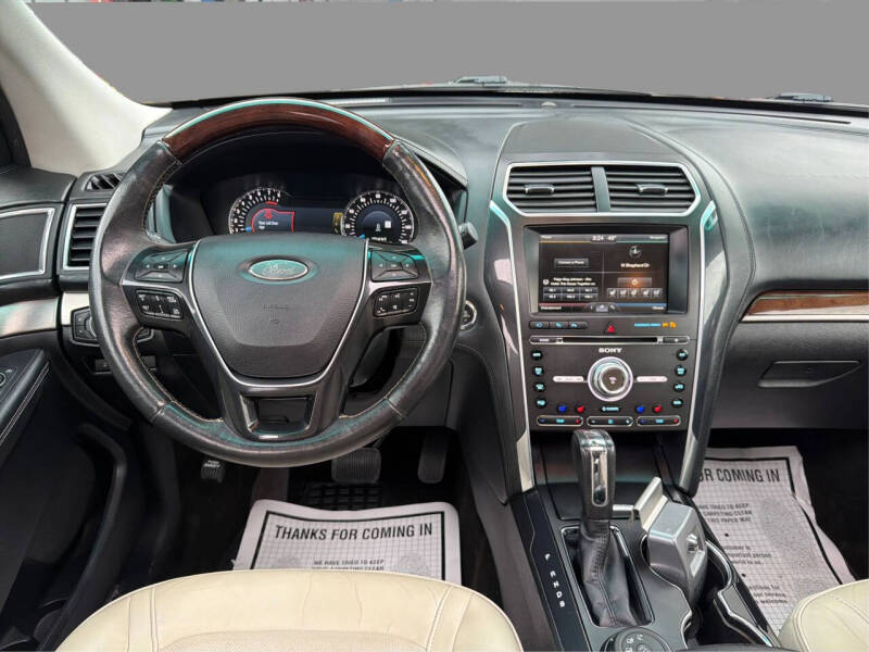 2016 Ford Explorer Platinum