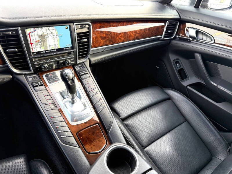 2014 Porsche Panamera 4S Executive