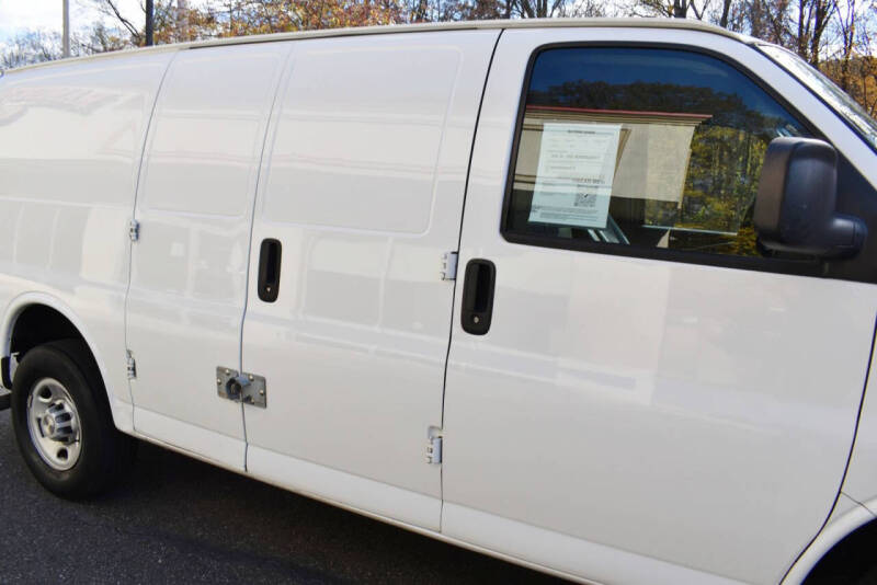 2020 Chevrolet Express 2500