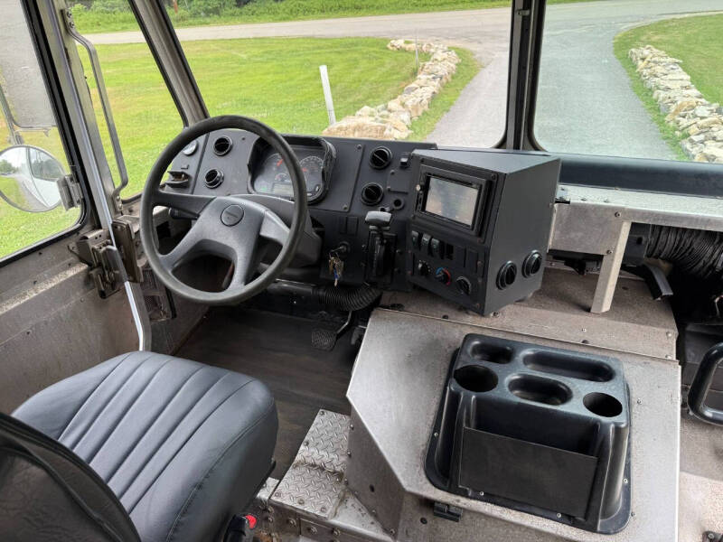 2017 Freightliner MT55 Chassis