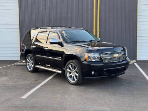 2013 Chevrolet Tahoe for sale at Queen City Auto House LLC in West Chester OH