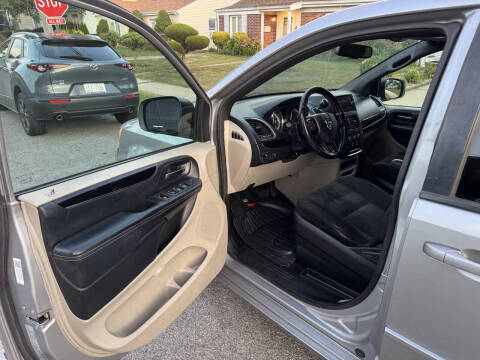 2017 Dodge Grand Caravan SE Plus